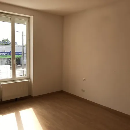 La Belle Auto Casa de hóspedes *