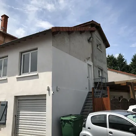 La Belle Auto Casa de hóspedes *