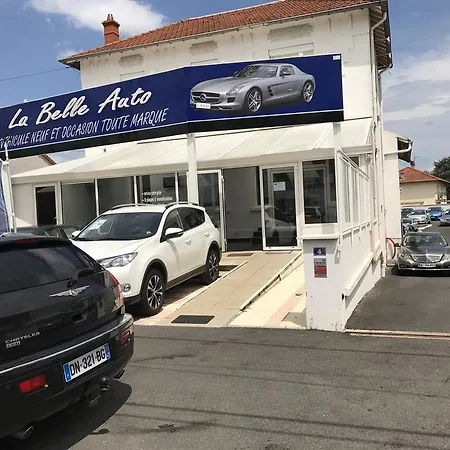La Belle Auto * Mably
